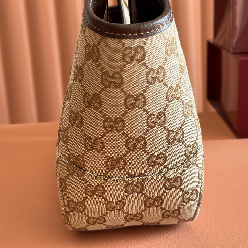 Gucci tote mercato