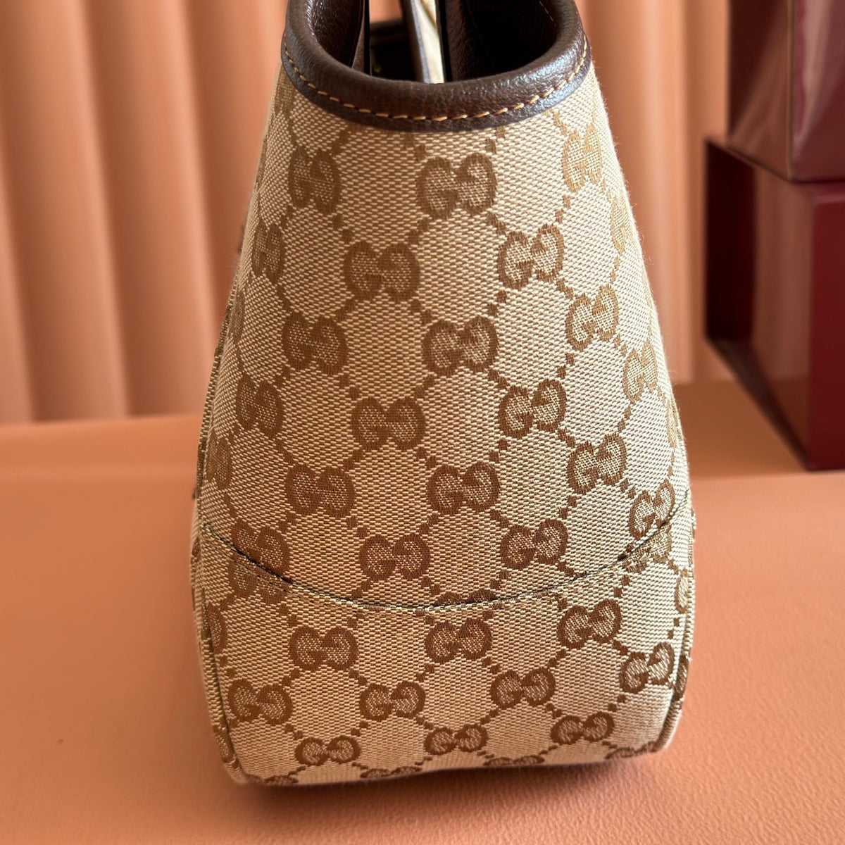 Gucci tote mercato