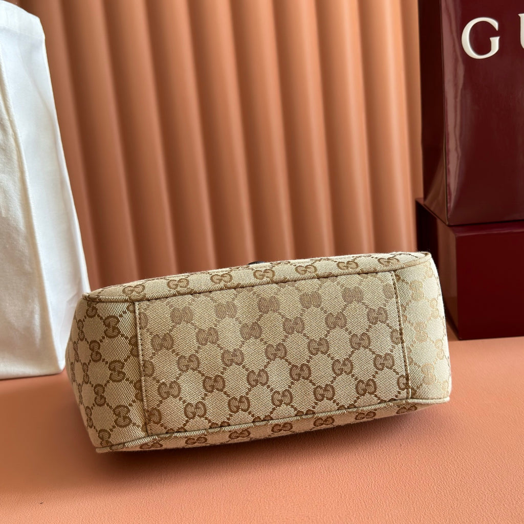 Gucci tote mercato