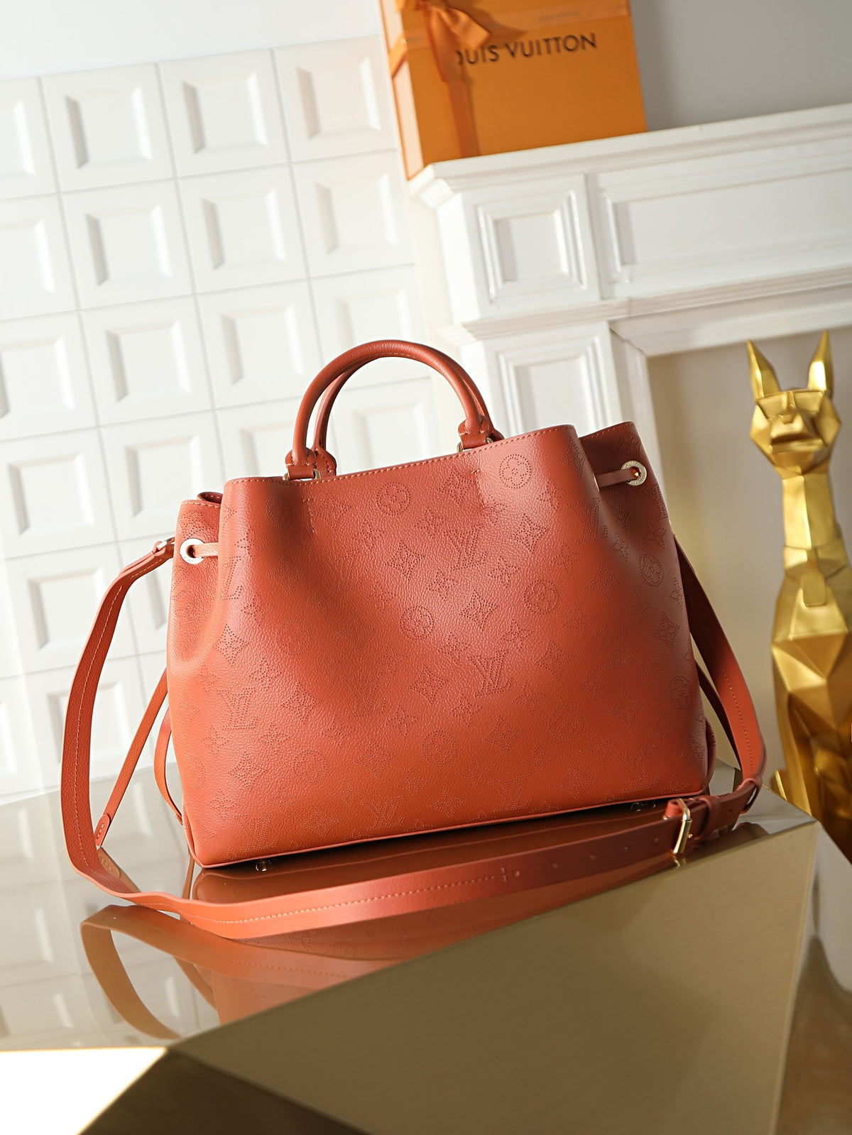 Louis Vuitton bella tote