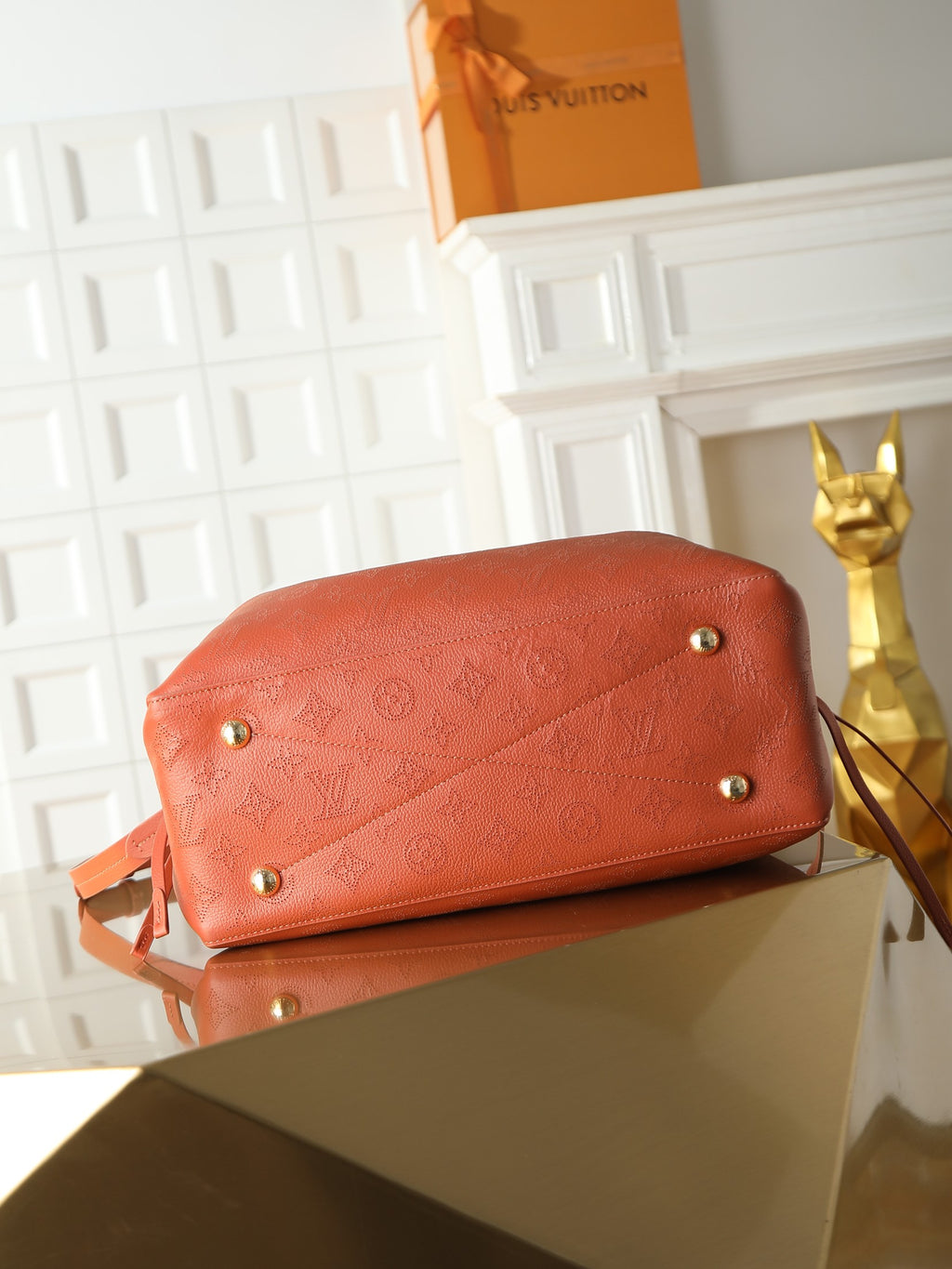Louis Vuitton bella tote